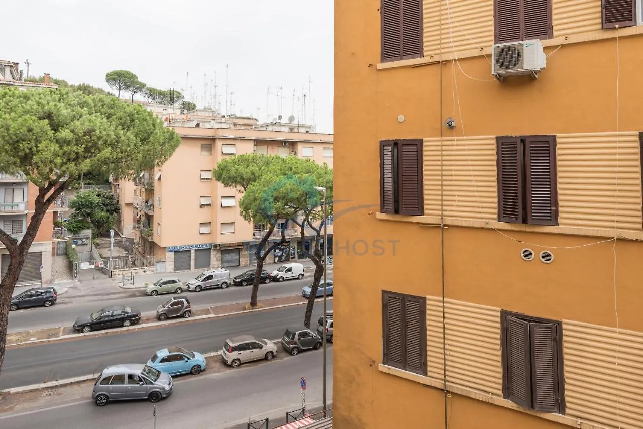 Refined Cozy Nest In Vatican Roma